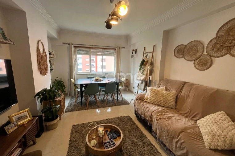 Apartamento T3 para Venda em Cacém e São Marcos Foto 5