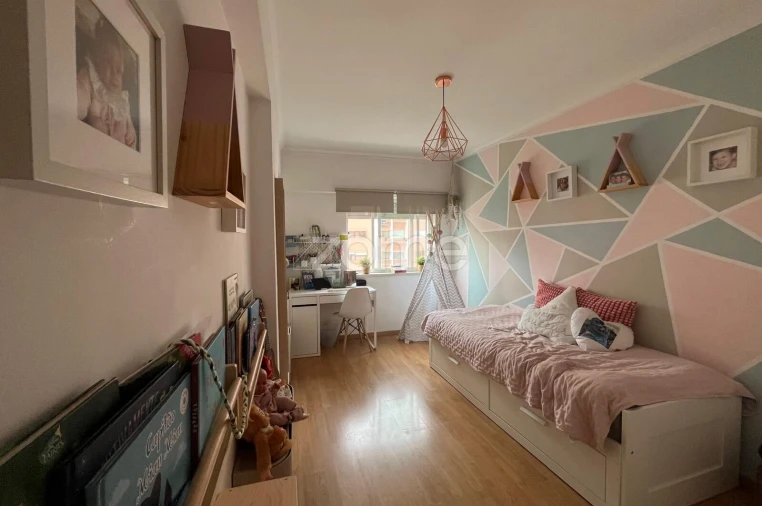 Apartamento T3 para Venda em Cacém e São Marcos Foto 32