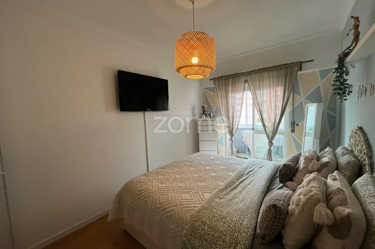 Apartamento T3 para Venda em Cacém e São Marcos Foto 23