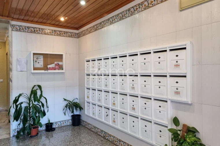 Apartamento T3 para Venda em Cacém e São Marcos Foto 38