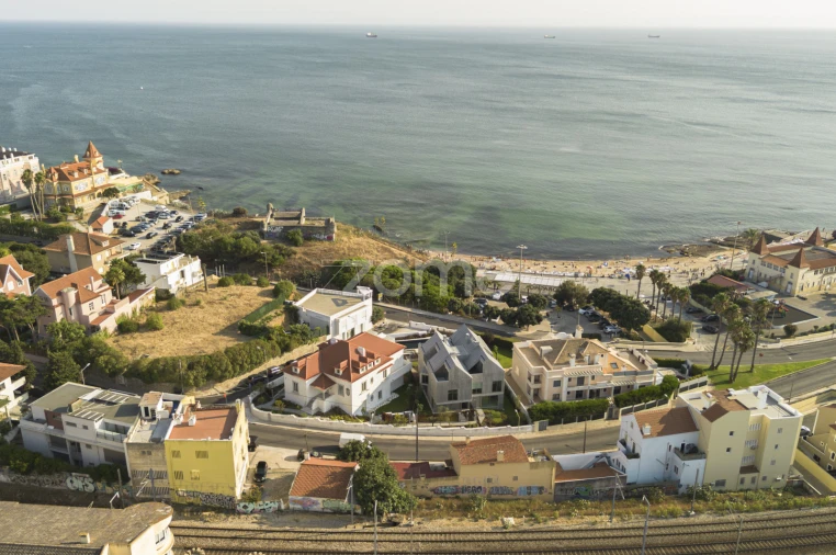Moradia T4 para Venda em Cascais e Estoril Foto 5