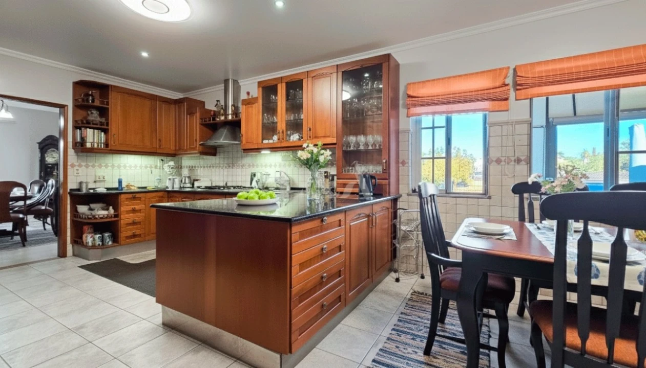 Moradia T4 para Venda em Luz de Tavira e Santo Estêvão Foto 2