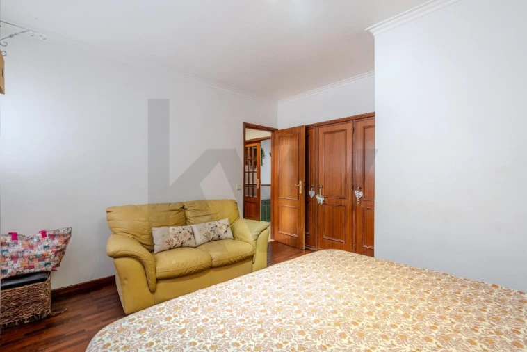 Apartamento T3 para Venda em Rio de Mouro Foto 15