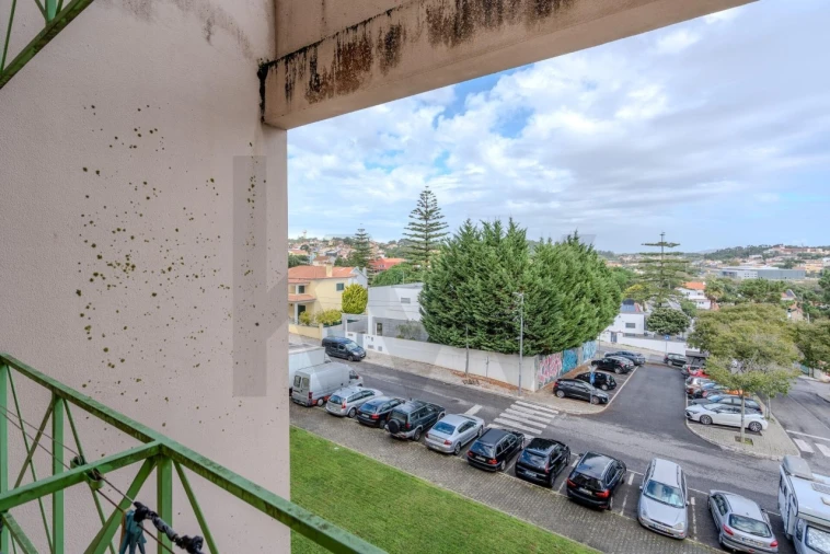 Apartamento T3 para Venda em Rio de Mouro Foto 28