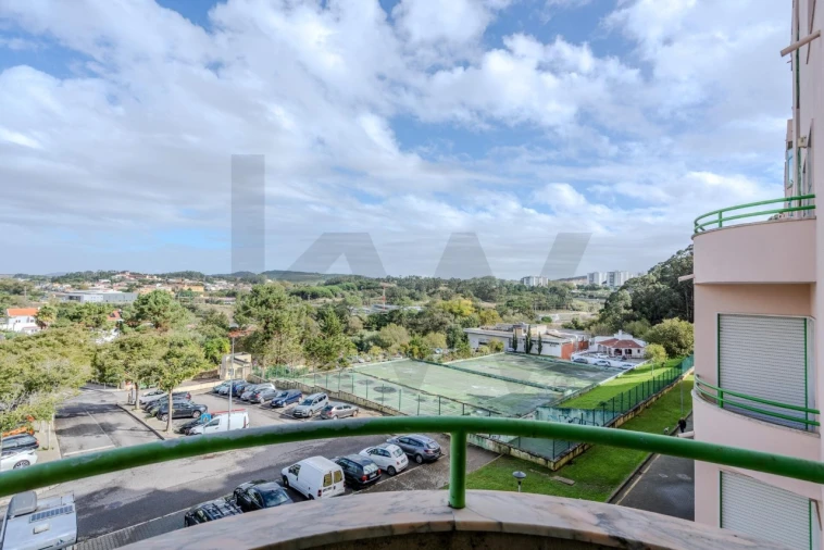 Apartamento T3 para Venda em Rio de Mouro Foto 29