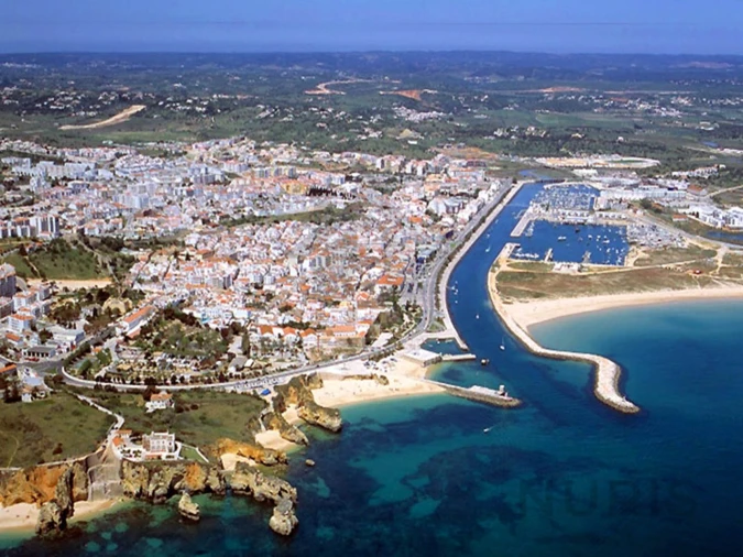 Moradia T4 para Venda em Lagos (São Sebastião e Santa Maria) Foto 29