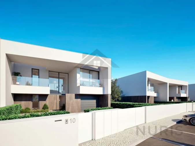 Moradia T4 para Venda em Lagos (São Sebastião e Santa Maria) Foto 23