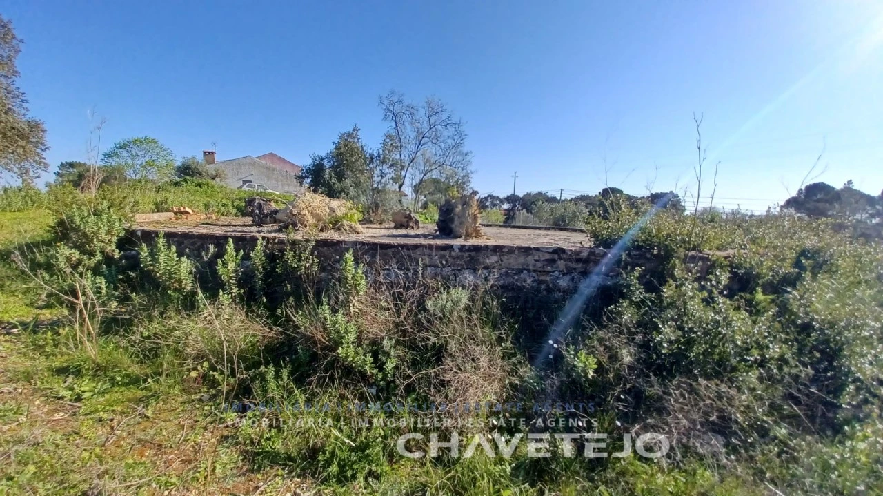 Terreno para Venda em Carregueiros Foto 7