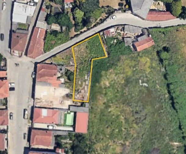 Terreno para Venda em Moreira Foto 10