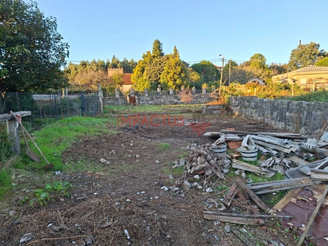 Terreno para Venda em Moreira Foto 2