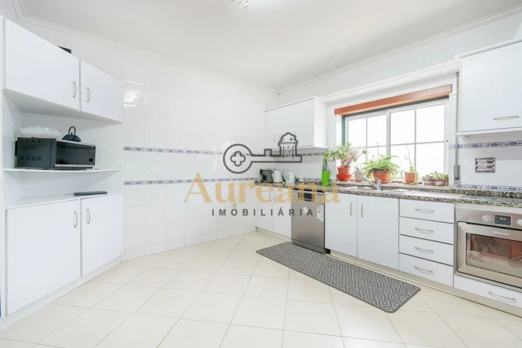 Apartamento T2 para Venda em Fatima Foto 1