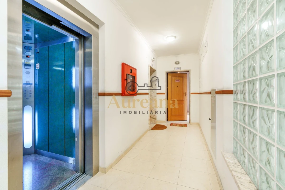 Apartamento T2 para Venda em Fatima Foto 22