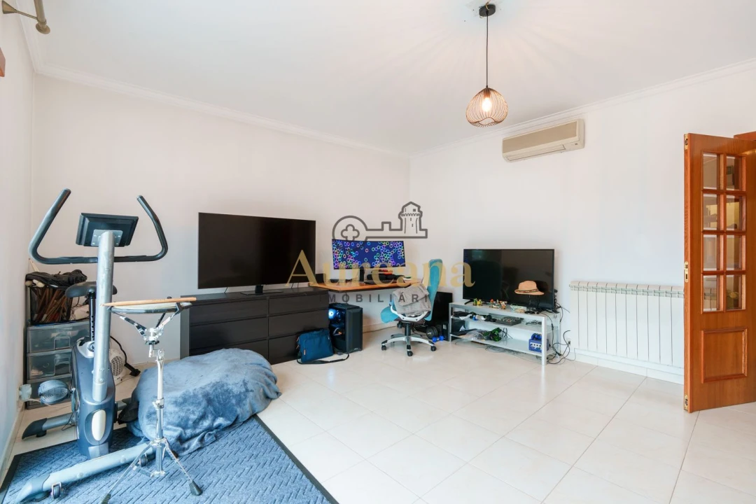 Apartamento T2 para Venda em Fatima Foto 19