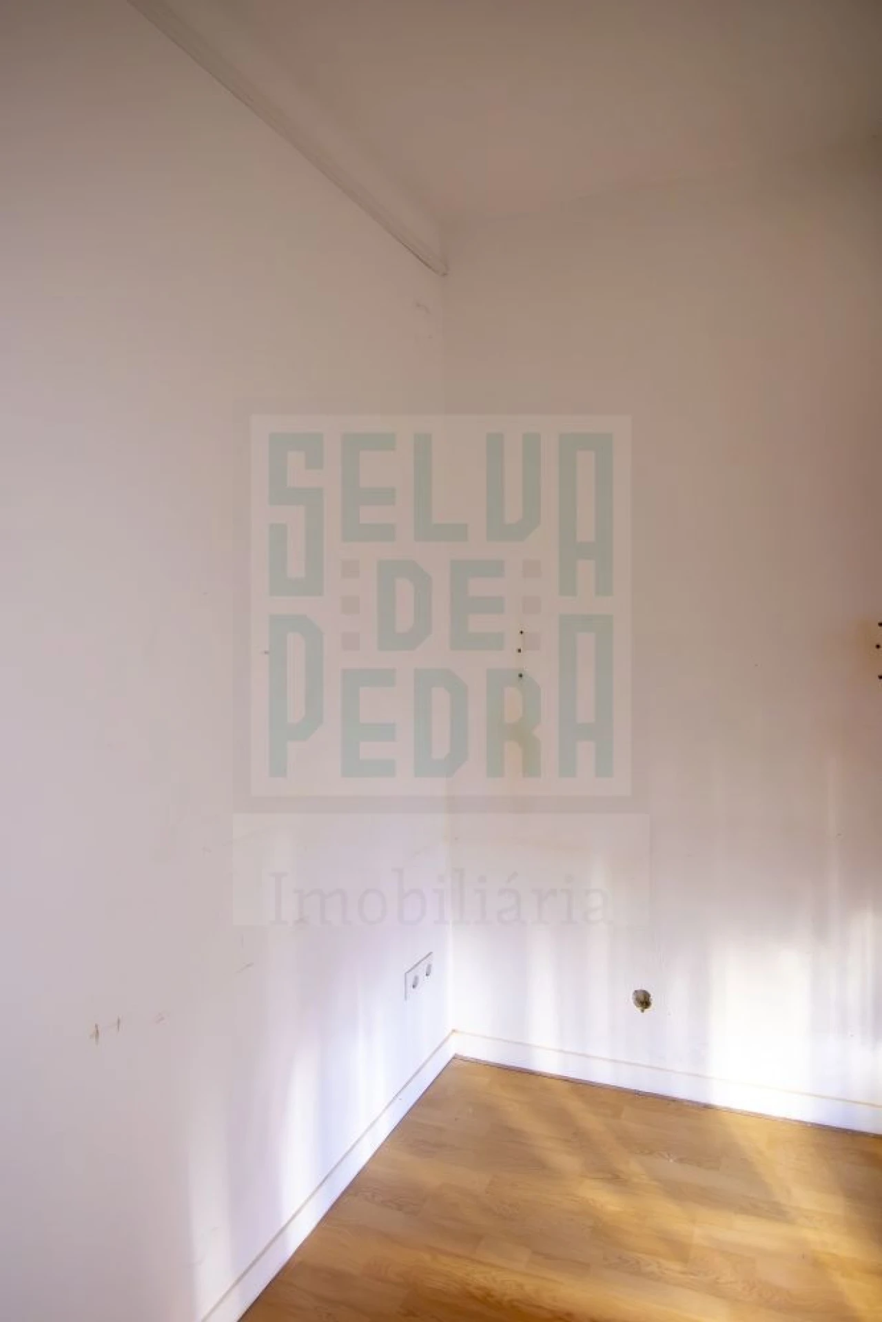 Loja para Venda em Rio Tinto Foto 12