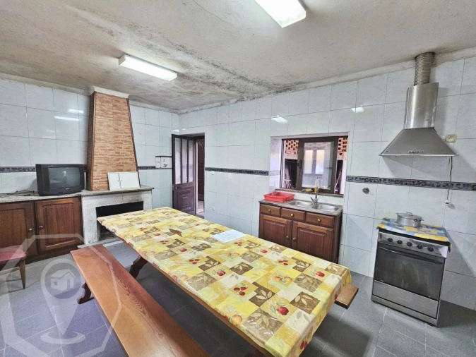 Moradia T3 para Venda em Belazaima do Chão, Castanheira do Vouga e Agadão