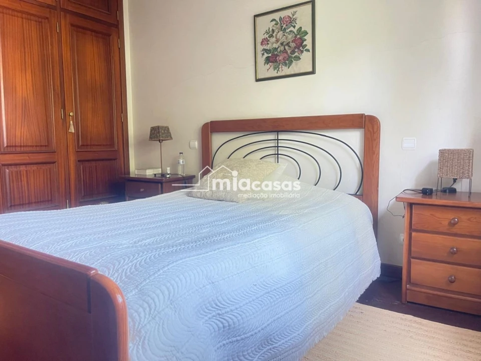 Moradia T4 para Venda em Oiã Foto 16