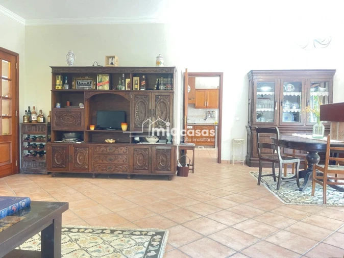 Moradia T4 para Venda em Oiã Foto 13