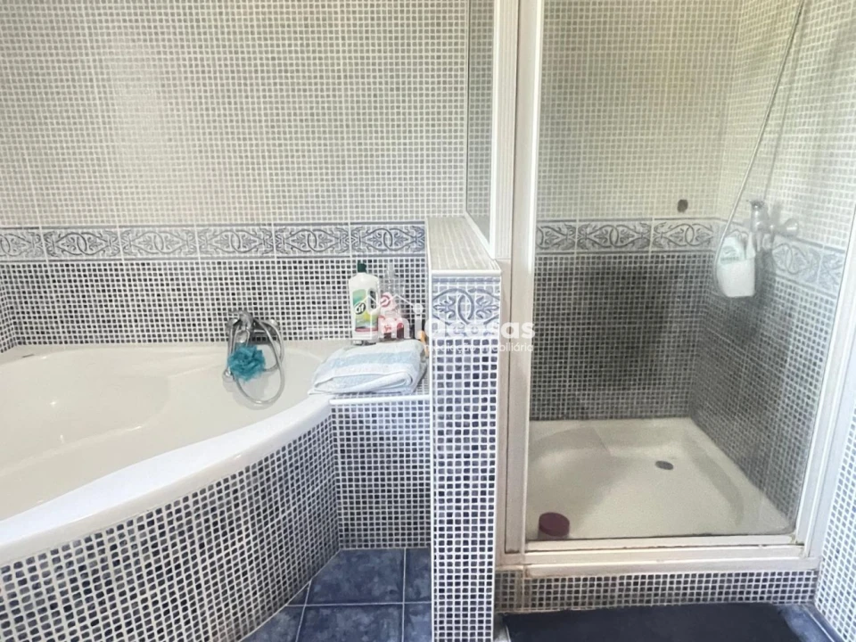 Moradia T4 para Venda em Oiã Foto 30