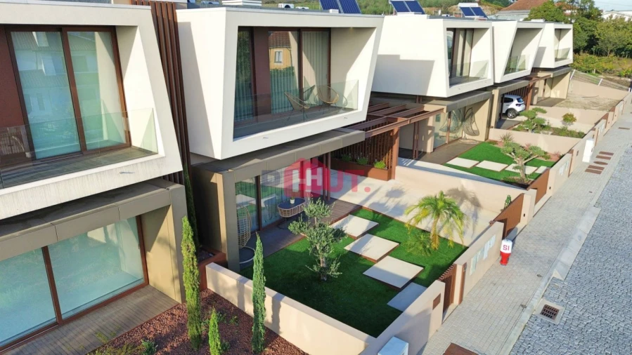 Moradia T3 para Venda em Silvares, Pias, Nogueira e Alvarenga Foto 6