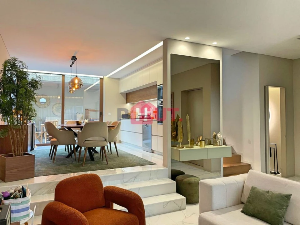 Moradia T3 para Venda em Silvares, Pias, Nogueira e Alvarenga Foto 12