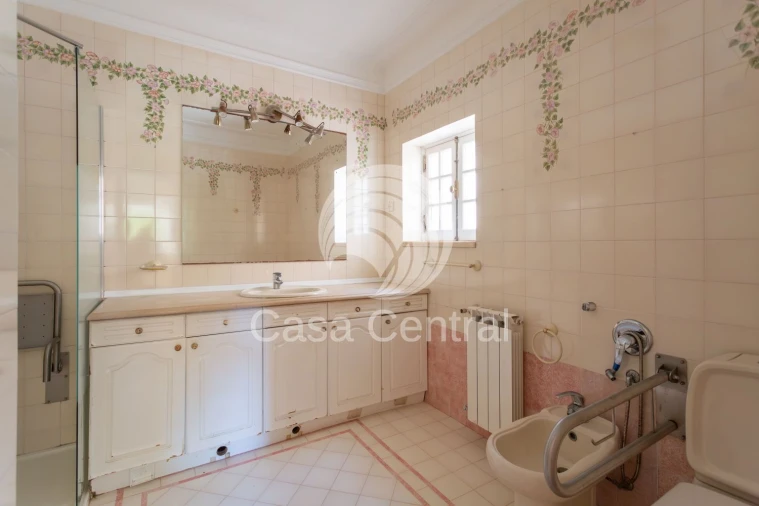 Moradia T7 para Venda em Cascais e Estoril Foto 16