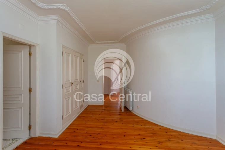 Moradia T7 para Venda em Cascais e Estoril Foto 36