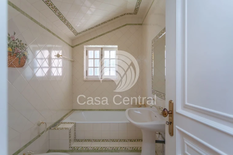 Moradia T7 para Venda em Cascais e Estoril Foto 34