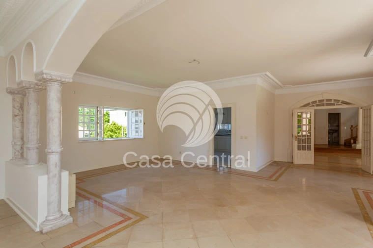 Moradia T7 para Venda em Cascais e Estoril Foto 10