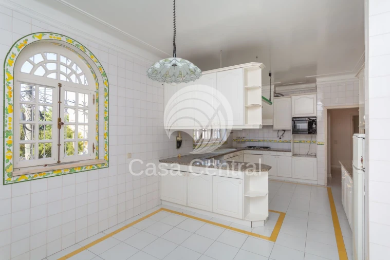 Moradia T7 para Venda em Cascais e Estoril Foto 13