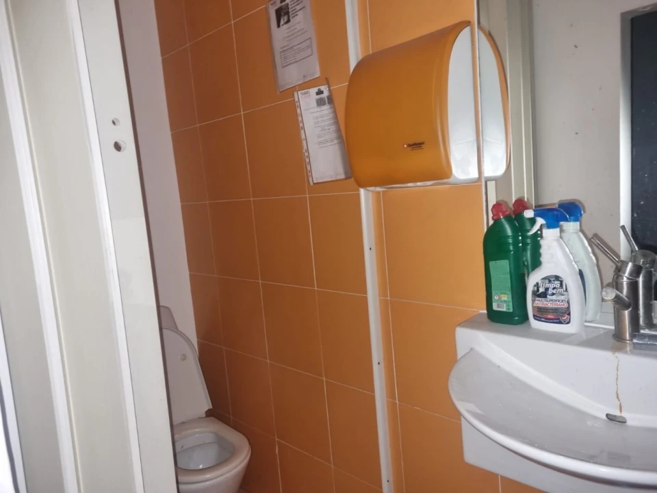 Loja para Arrendamento em Póvoa de Santo Adrião e Olival Basto Foto 9