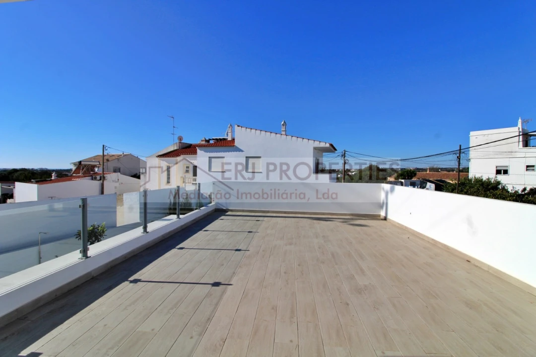 Moradia T5 para Venda em Altura Foto 32