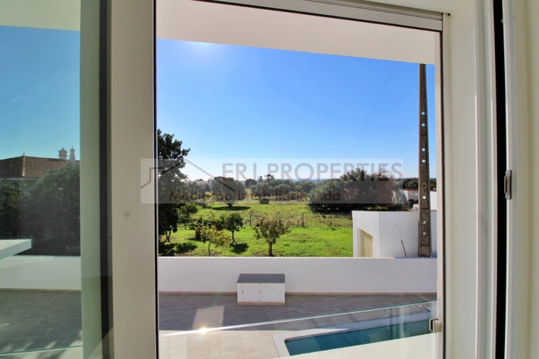 Moradia T5 para Venda em Altura Foto 27