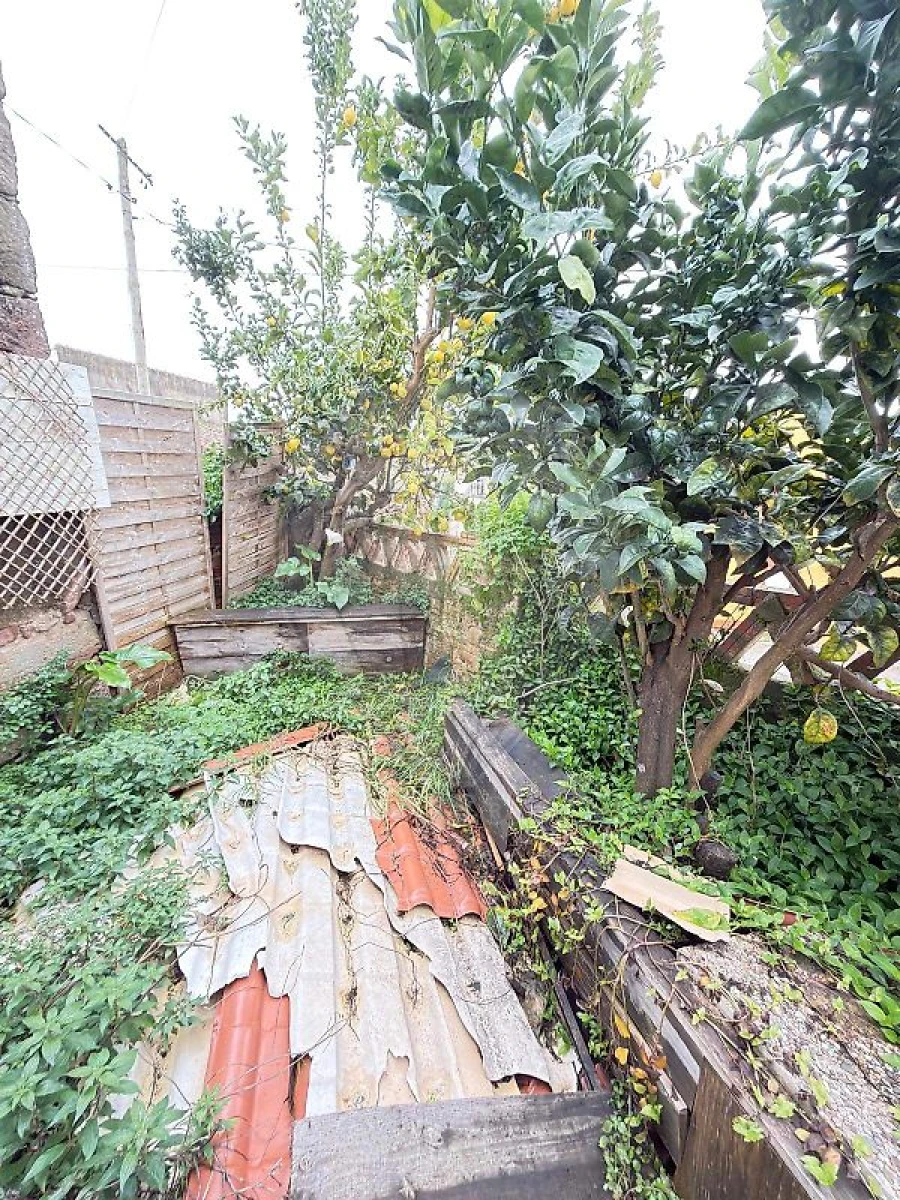 Moradia T2 para Venda em Alguber Foto 17