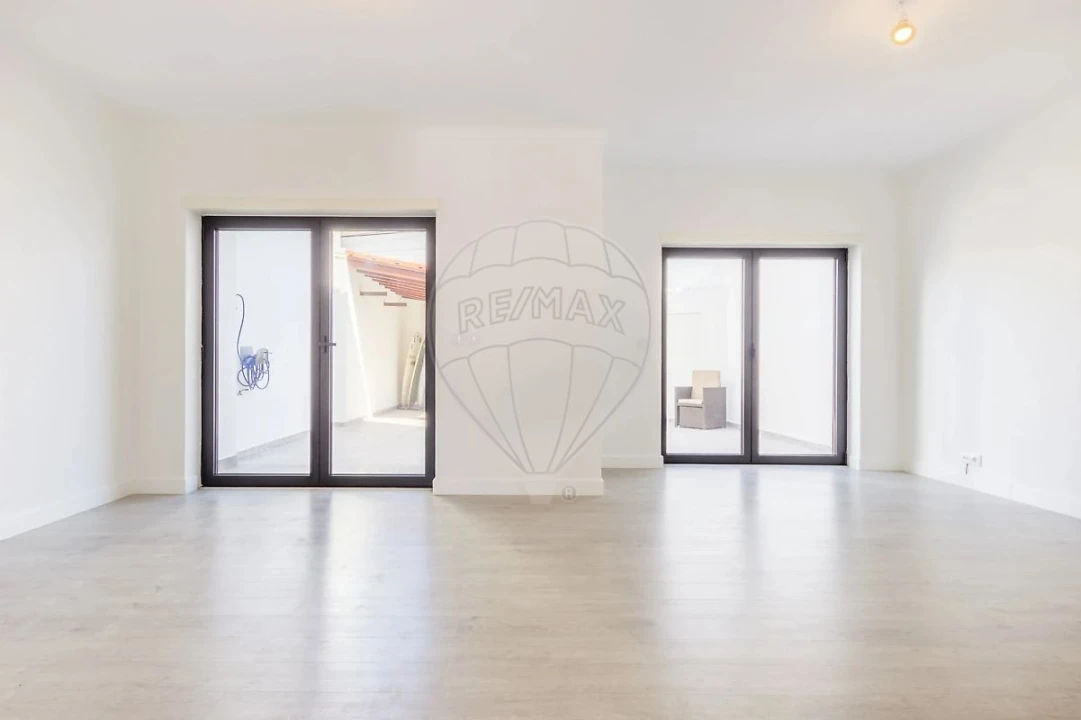 Moradia T4 para Venda em Ferrel Foto 19