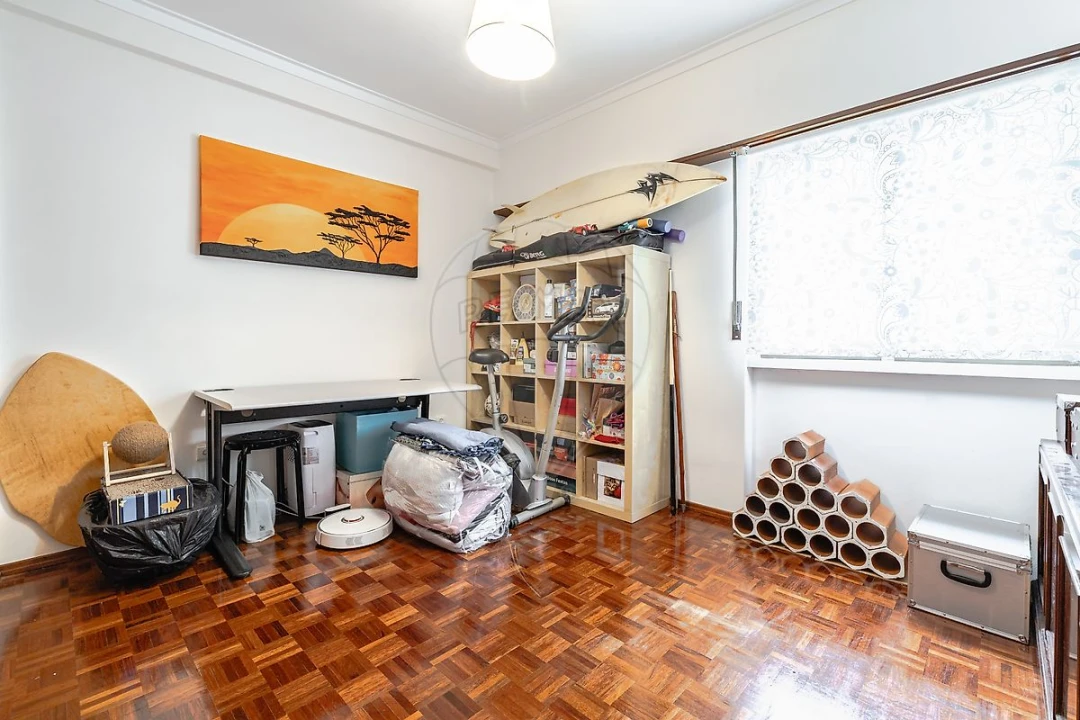 Apartamento T2 para Venda em Porto Salvo Foto 22