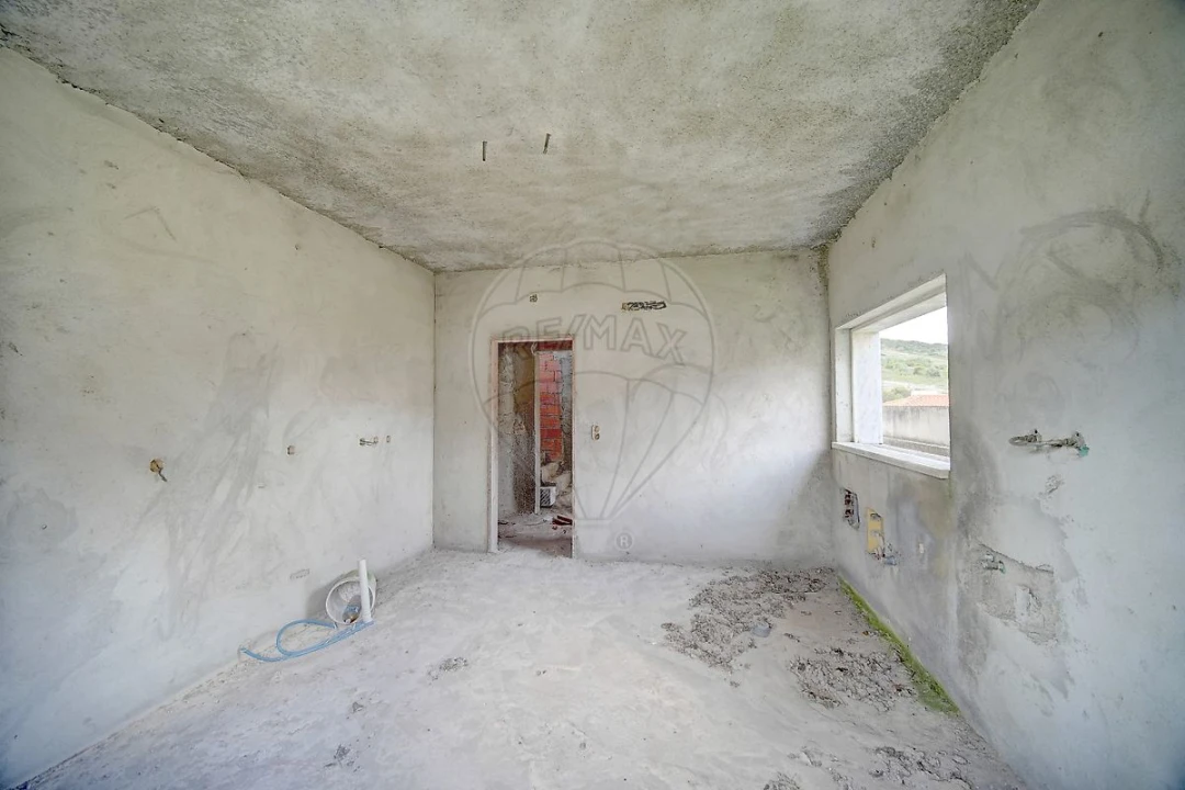 Moradia T4 para Venda em Alhandra, São João dos Montes e Calhandriz Foto 9