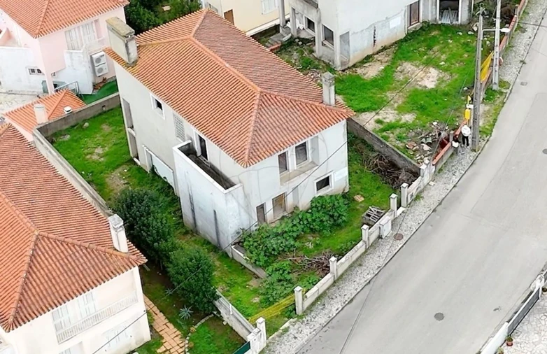 Moradia T4 para Venda em Alhandra, São João dos Montes e Calhandriz Foto 2