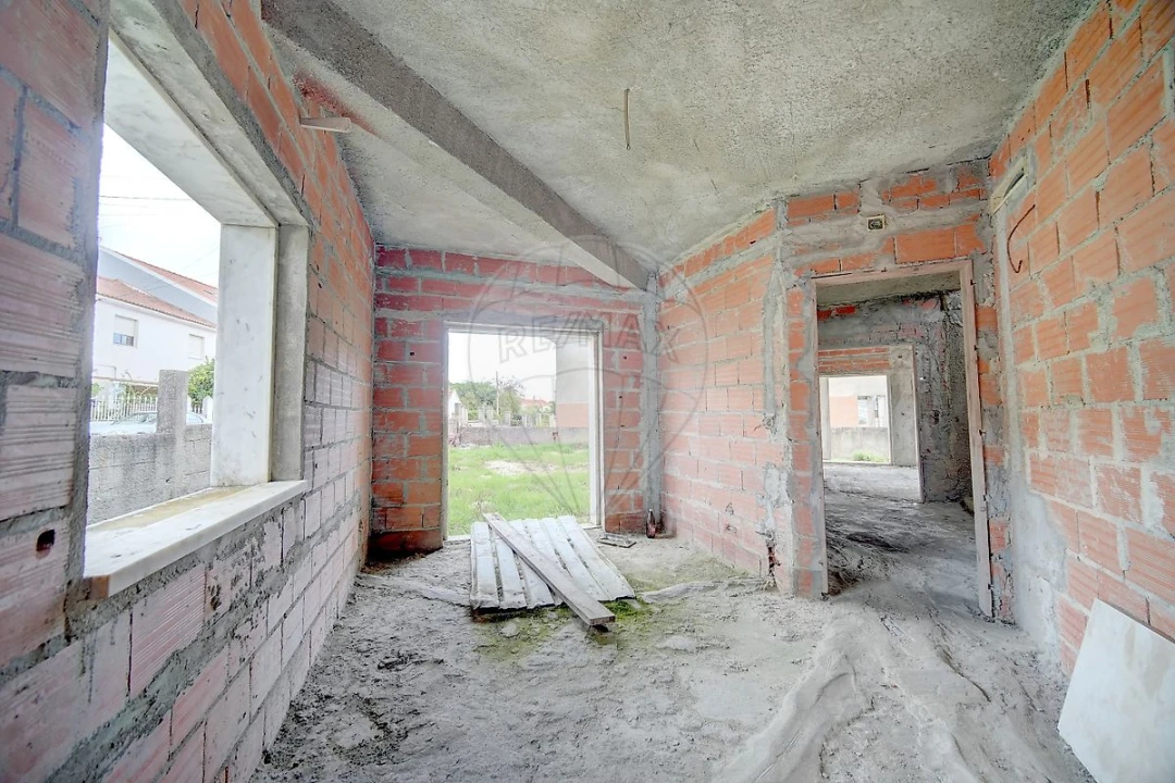 Moradia T4 para Venda em Alhandra, São João dos Montes e Calhandriz Foto 11