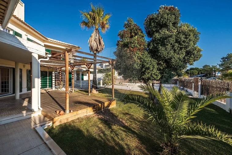 Moradia T6 para Venda em Carvalhal Foto 4