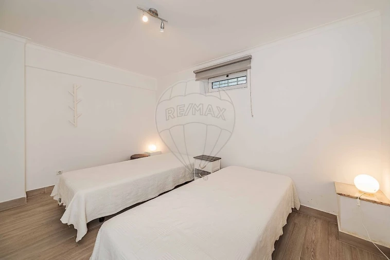 Moradia T6 para Venda em Carvalhal Foto 21