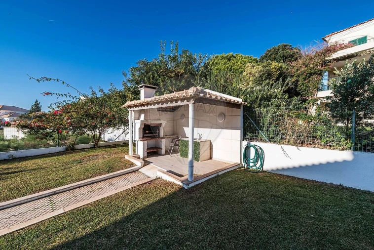 Moradia T6 para Venda em Carvalhal Foto 44