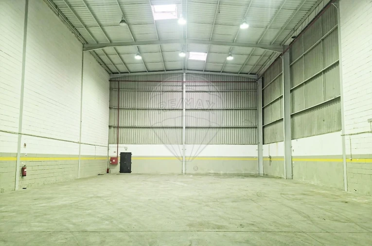 Armazém para Arrendamento em Carregado e Cadafais Foto 13