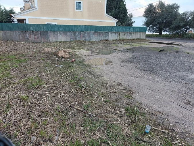 Terreno para Venda em Alenquer (Santo Estêvão e Triana) Foto 4
