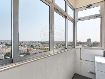 Apartamento T2 para Arrendamento em Cedofeita, Santo Ildefonso, Sé, Miragaia, São Nicolau e Vitória