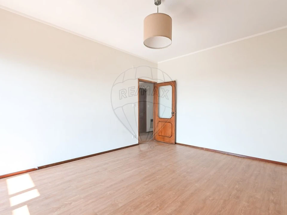 Apartamento T2 para Arrendamento em Cedofeita, Santo Ildefonso, Sé, Miragaia, São Nicolau e Vitória Foto 6