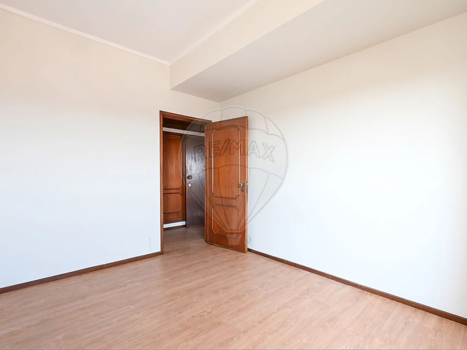 Apartamento T2 para Arrendamento em Cedofeita, Santo Ildefonso, Sé, Miragaia, São Nicolau e Vitória Foto 11