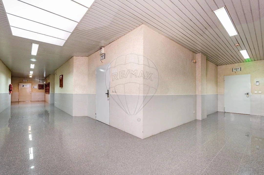 Escritório para Arrendamento em Póvoa de Santa Iria e Forte da Casa Foto 6