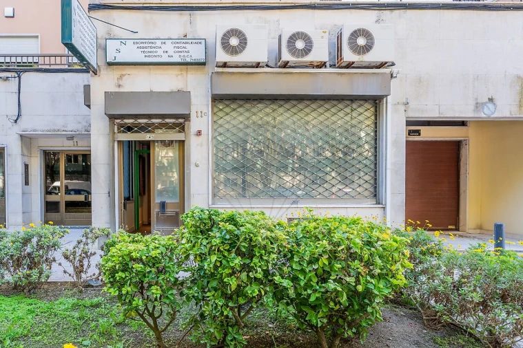 Loja para Arrendamento em Benfica Foto 17