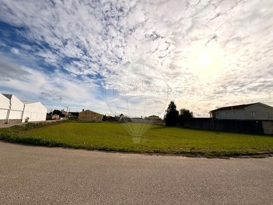 Terreno para Venda em Avanca Foto 4