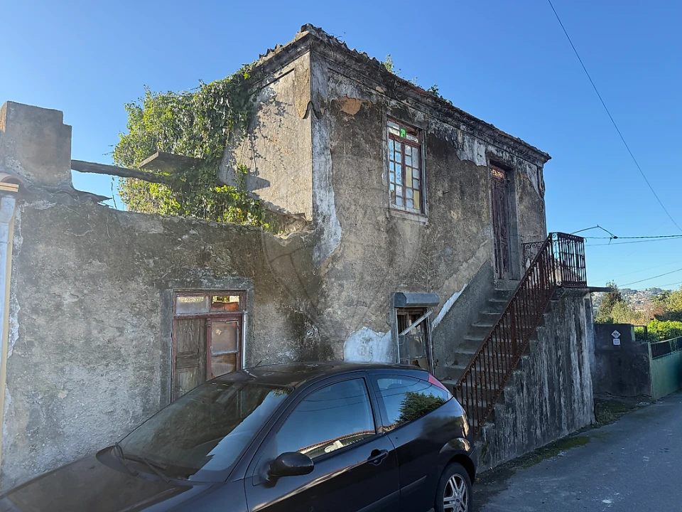 Moradia T4 para Venda em O. Azeméis, Riba-Ul, Ul, Macinhata Seixa, Madail Foto 5